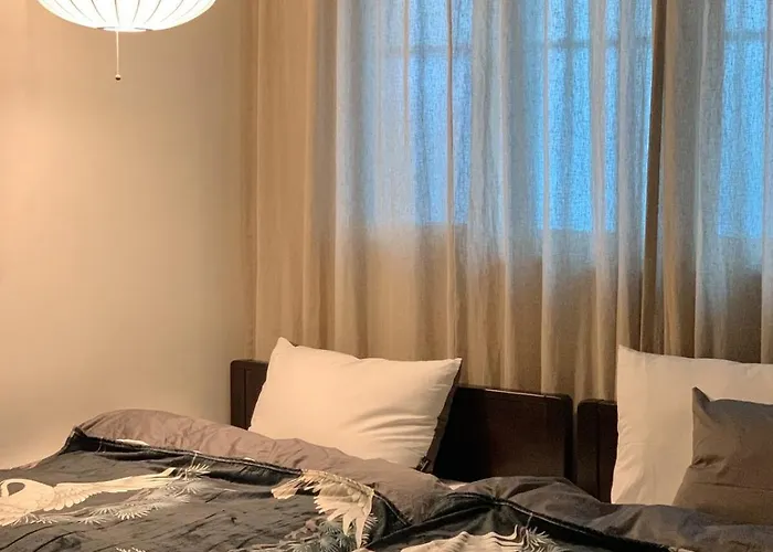 New Open Special Price! Line 2 Bongcheon Station 8 Minutes On Foot, Korean Emotional Accommodation, Gangnam 15 Minutes, Hongdae 20 Minutes, National Station Apartment